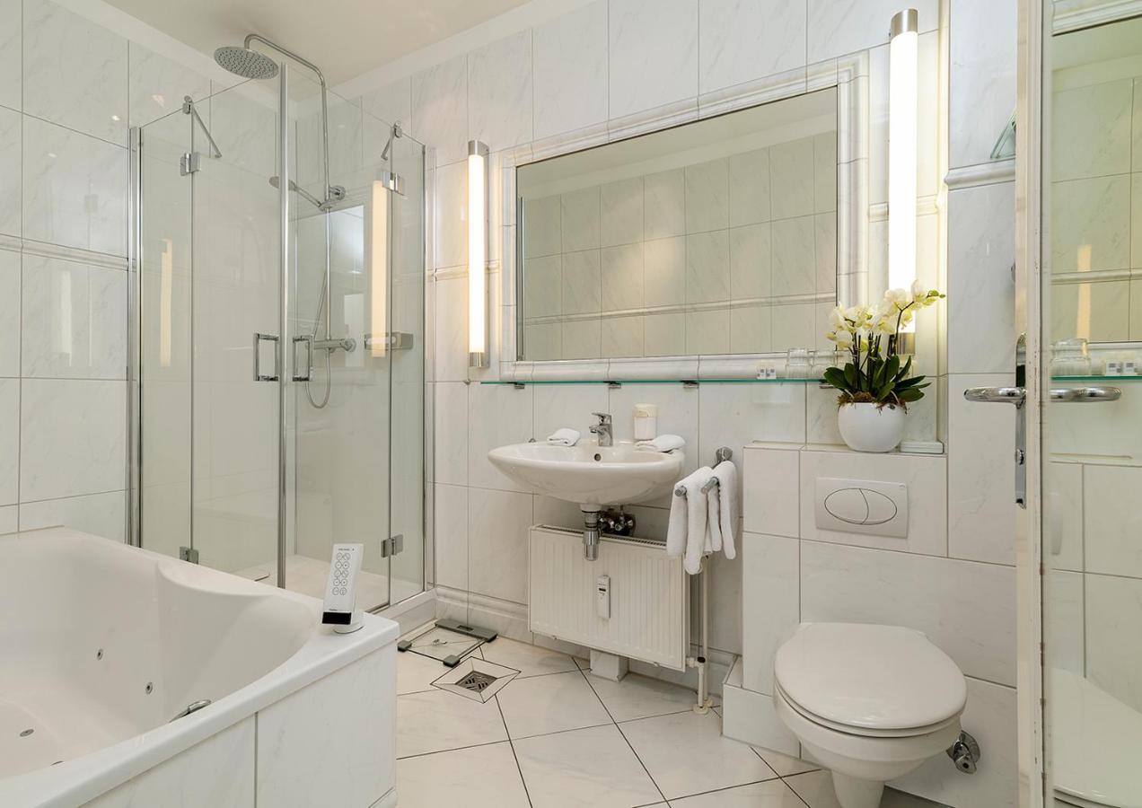 Strandhotel Monbijou Gmbh Garni Отель