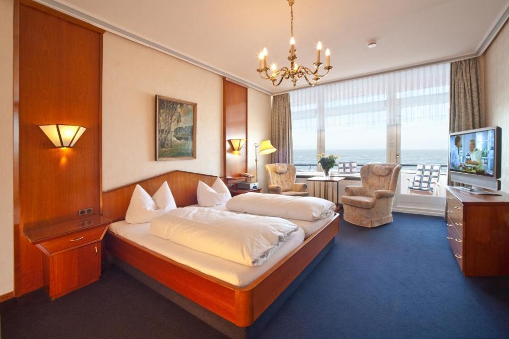 Strandhotel Monbijou Gmbh Garni Вестерланд