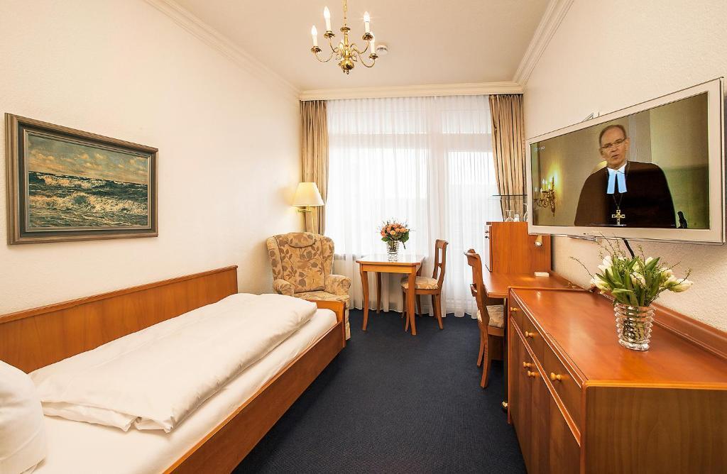 Strandhotel Monbijou Gmbh Garni 4*
