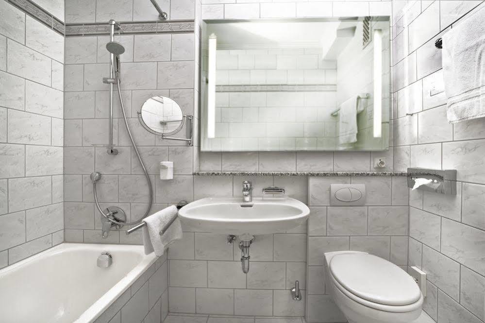 Отель Strandhotel Monbijou Gmbh Garni