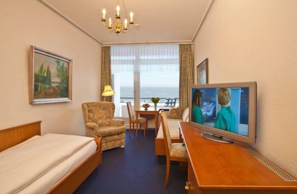 Strandhotel Monbijou Gmbh Garni
